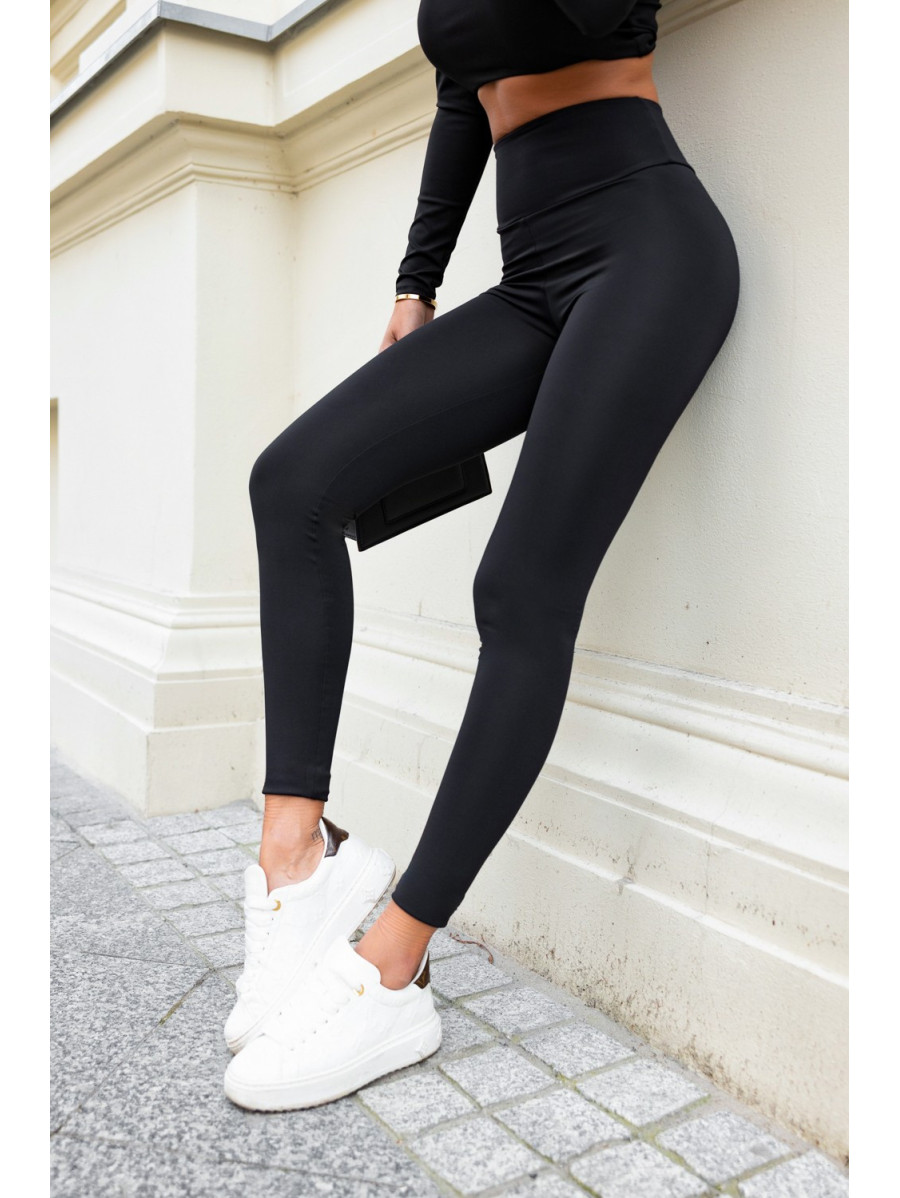 Czarne klasyczne legginsy kelsi
