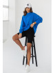 Niebieska bluza simple ze stójką i przeszyciami